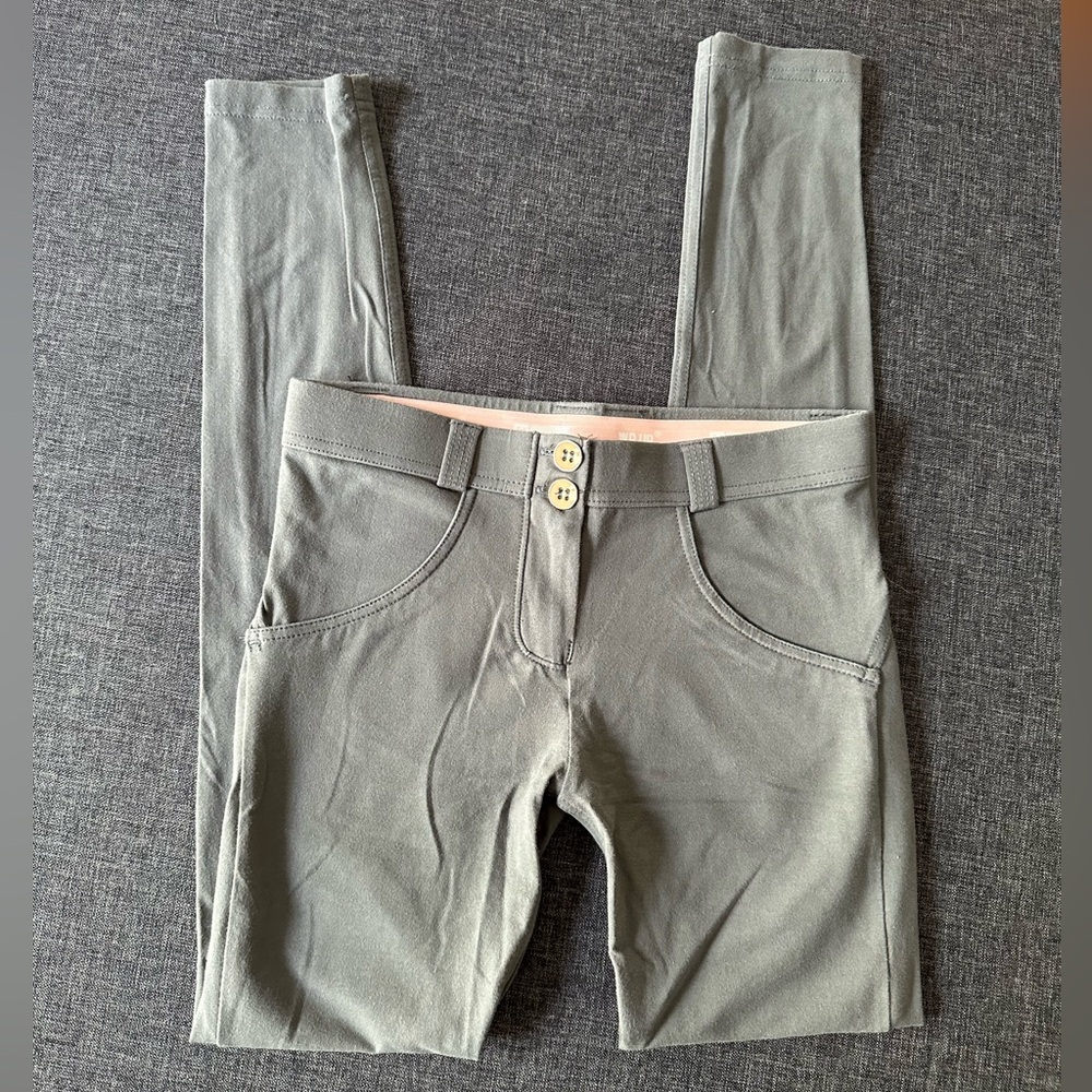 Freddy Pant new without tag-never worn! Small grey/green-ish color
